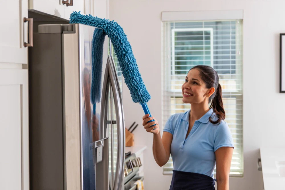 Chenille Microfiber High Duster - The Maids - Imagen 3